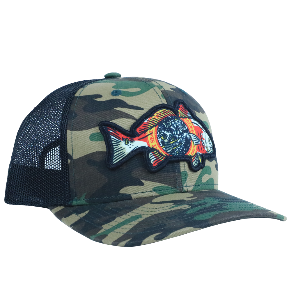 http://www.floridacrackerstyle.com/cdn/shop/files/StateFlag.CamoFish.Right.png?v=1697464050